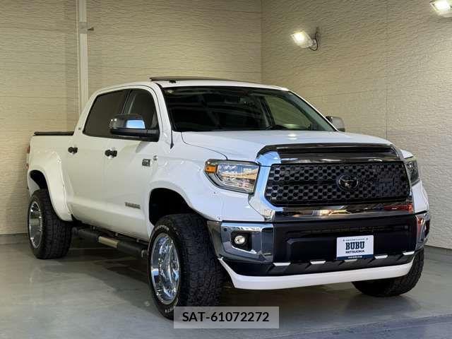 Toyota TUNDRA 2019-08 4603637-19