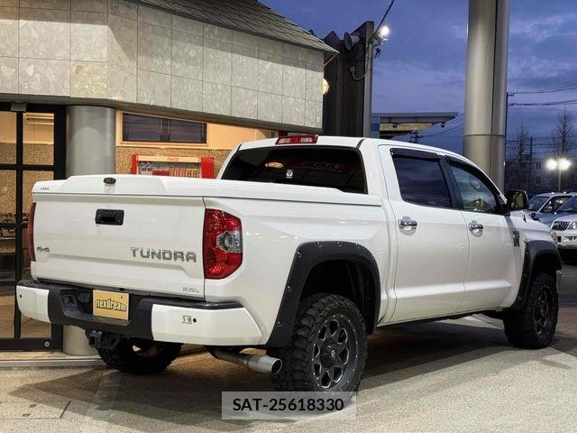 Toyota TUNDRA 2015-02 5881431-2