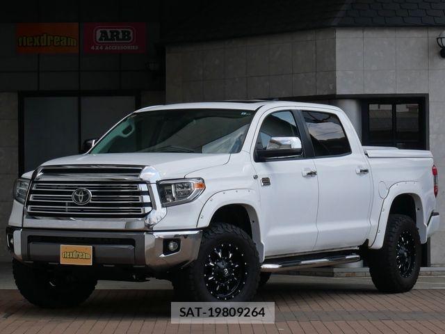 Toyota TUNDRA 2020-08 5881430-0