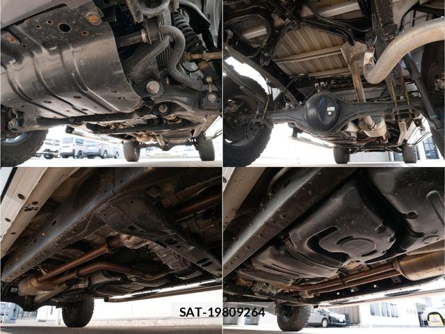 Toyota TUNDRA 2020-08 5881430-11