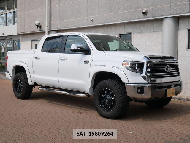 Toyota TUNDRA 2020-08 5881430-4
