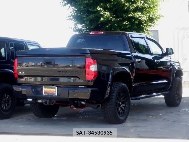Toyota TUNDRA 2019-08 7226387-4