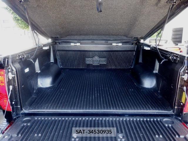 Toyota TUNDRA 2019-08 7226387-7