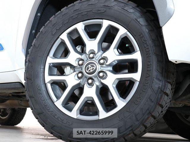 Toyota TUNDRA 2025-01 7330788-12