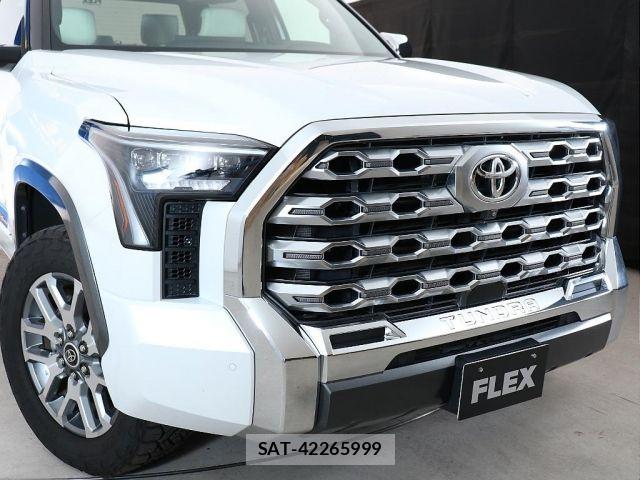 Toyota TUNDRA 2025-01 7330788-15