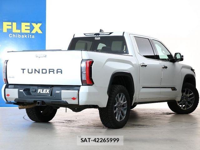 Toyota TUNDRA 2025-01 7330788-3