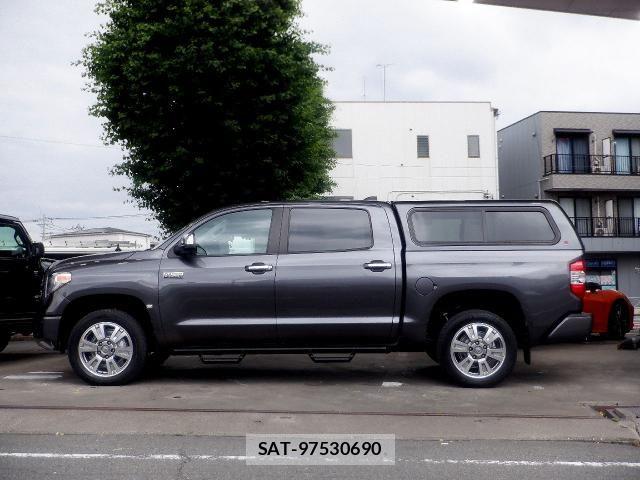 Toyota TUNDRA 2022-01 7330787-1