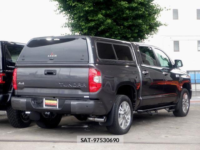 Toyota TUNDRA 2022-01 7330787-4