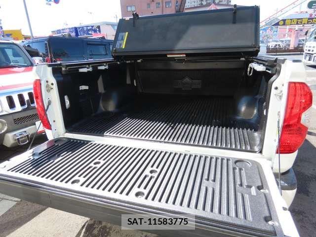 Toyota TUNDRA 2020-01 7503350-16