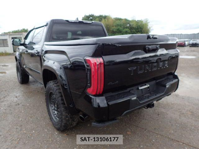 Toyota TUNDRA 2025-10 7981391-1