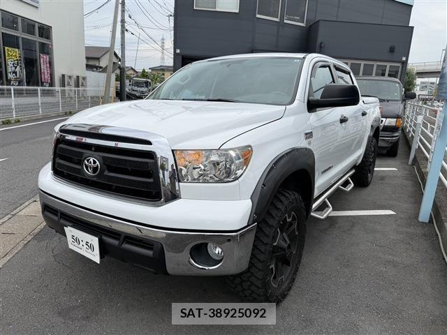Toyota TUNDRA 2013-06 8038878-1