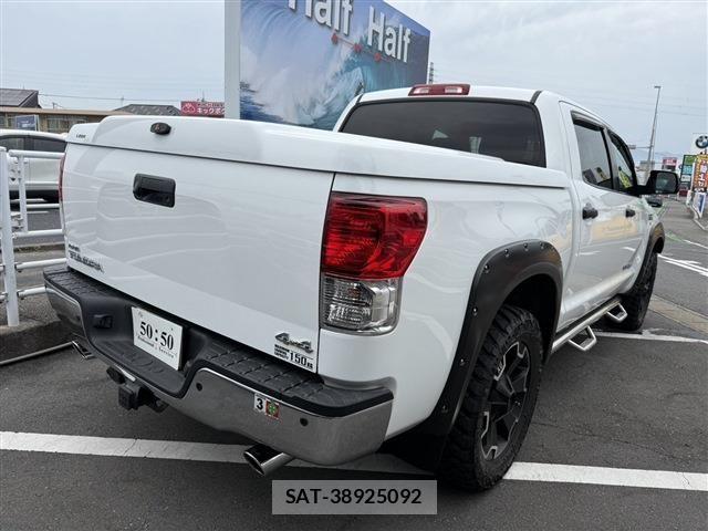 Toyota TUNDRA 2013-06 8038878-4
