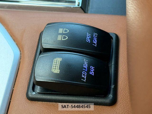 Toyota TUNDRA 2014-12 8369507-13