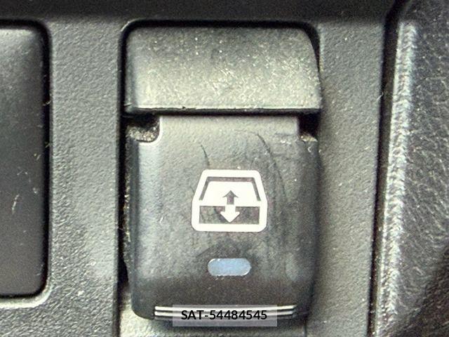Toyota TUNDRA 2014-12 8369507-17