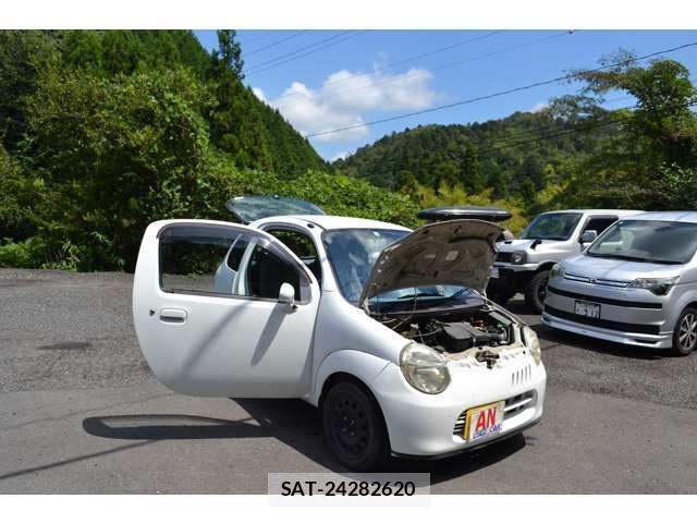 Suzuki TWIN 2003-05 1298587-12