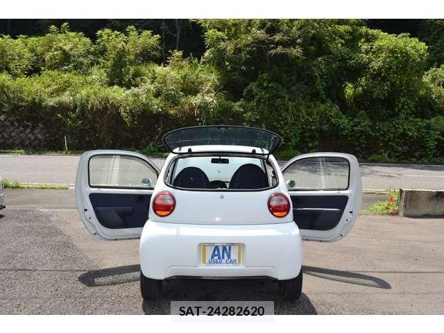 Suzuki TWIN 2003-05 1298587-16