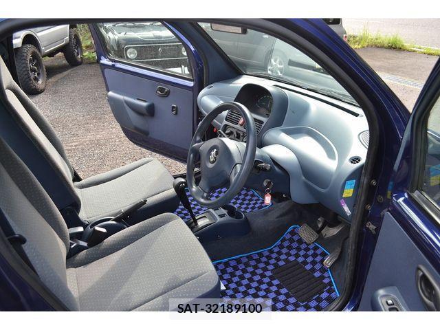 Suzuki TWIN 2004-08 1298588-11