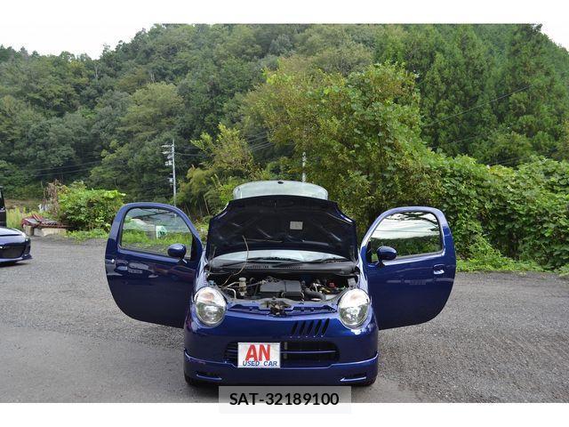 Suzuki TWIN 2004-08 1298588-18