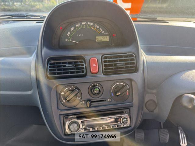 Suzuki TWIN 2003-06 7620946-18