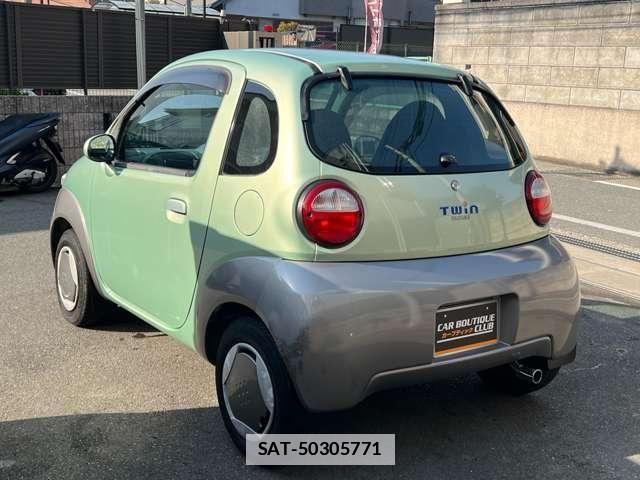 Suzuki TWIN 2004-08 7730115-5