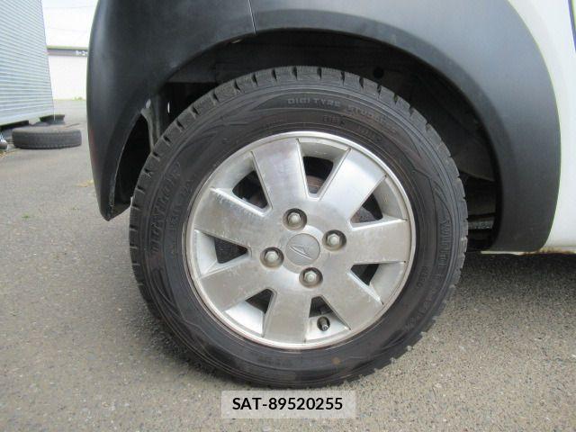 Suzuki TWIN 2003-05 7964198-17