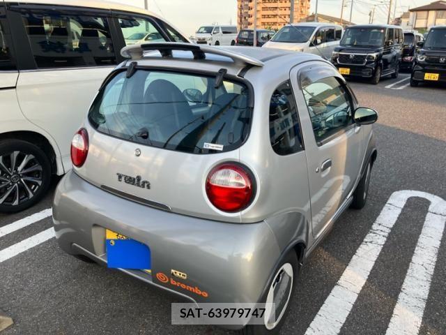 Suzuki TWIN 2004-01 8247003-1