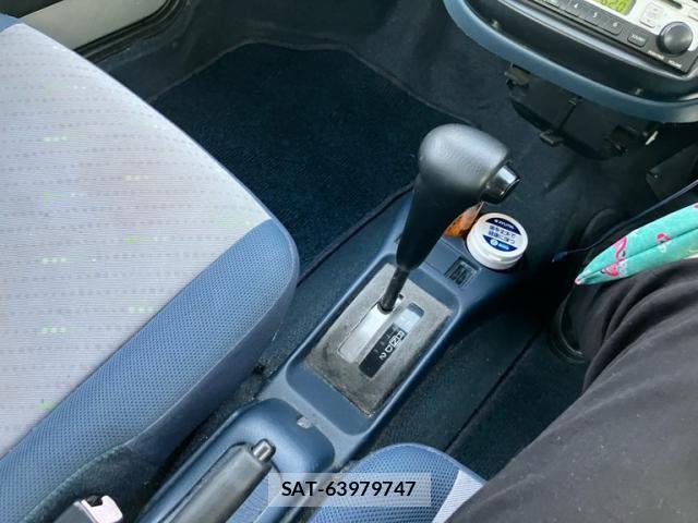 Suzuki TWIN 2004-01 8247003-7