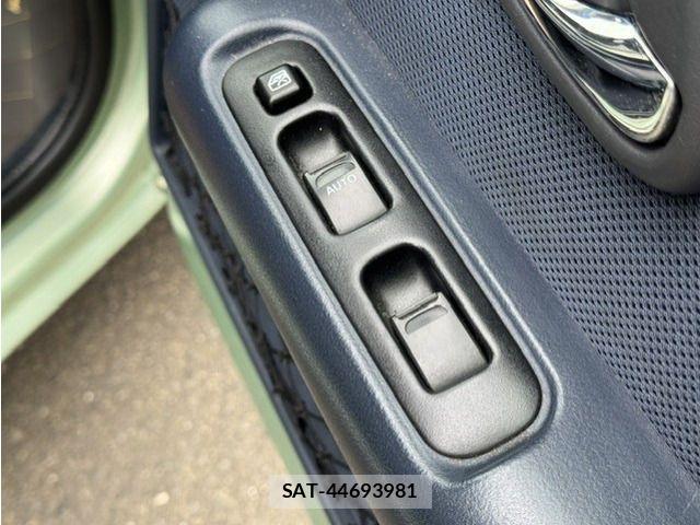 Suzuki TWIN 2004-08 8338289-14