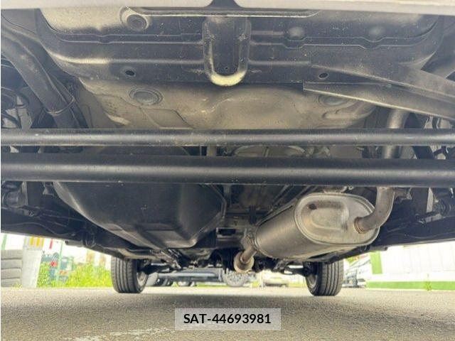 Suzuki TWIN 2004-08 8338289-5