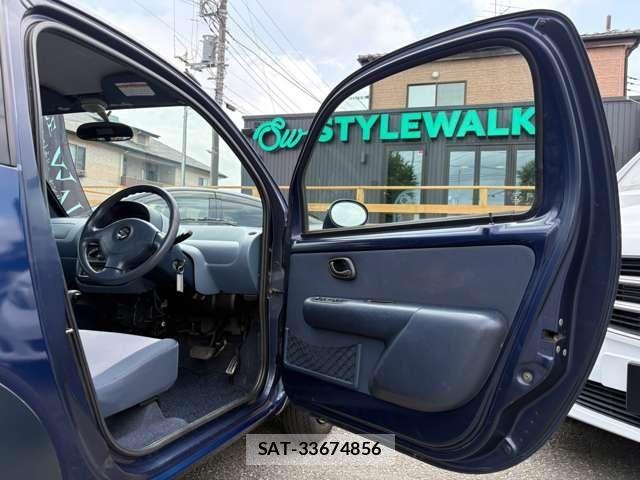 Suzuki TWIN 2004-11 8369508-10