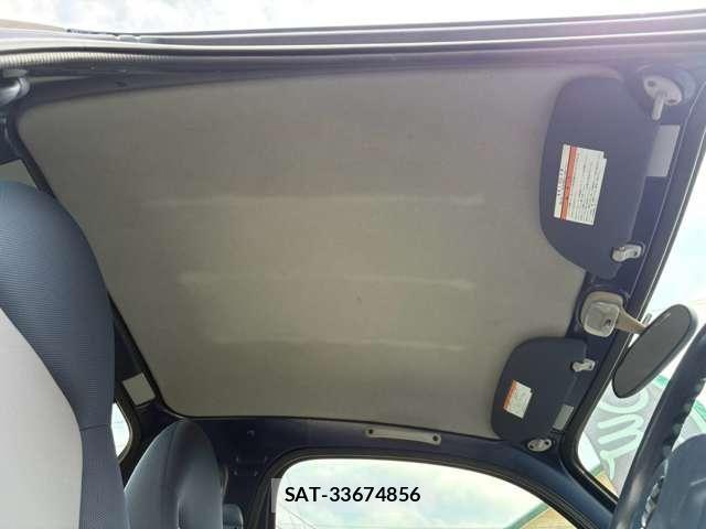 Suzuki TWIN 2004-11 8369508-17