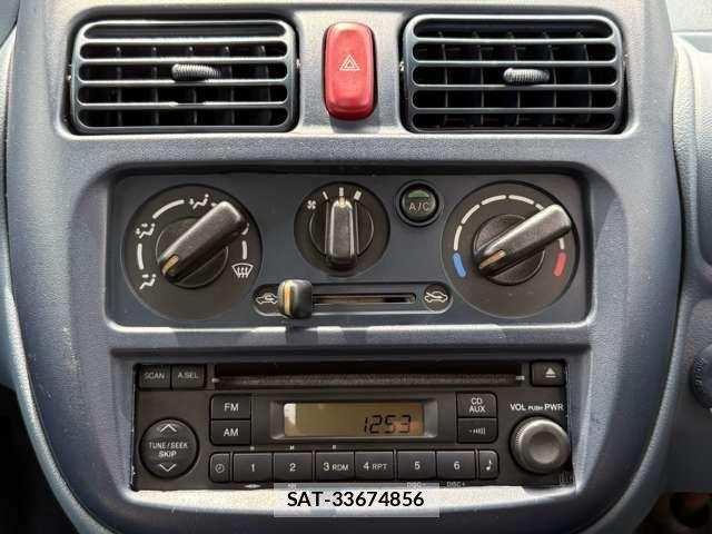 Suzuki TWIN 2004-11 8369508-22