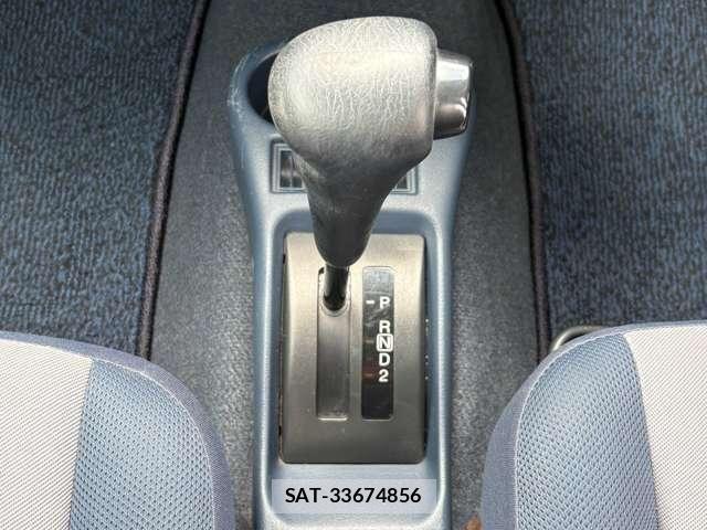 Suzuki TWIN 2004-11 8369508-23