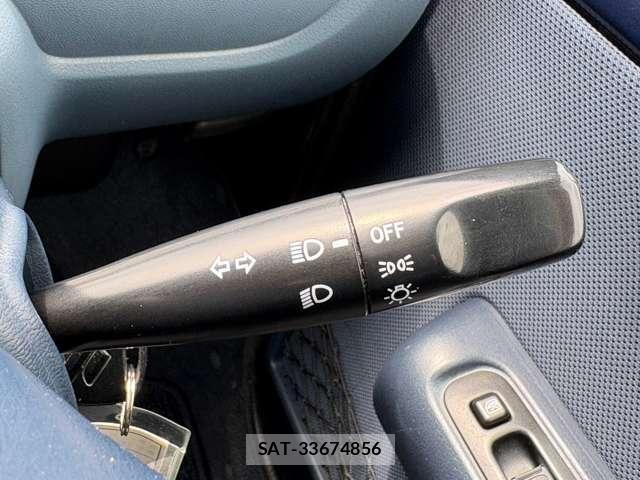 Suzuki TWIN 2004-11 8369508-25