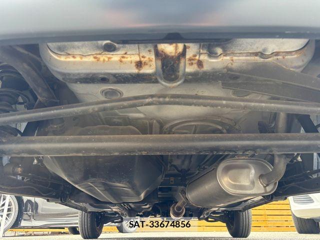 Suzuki TWIN 2004-11 8369508-29