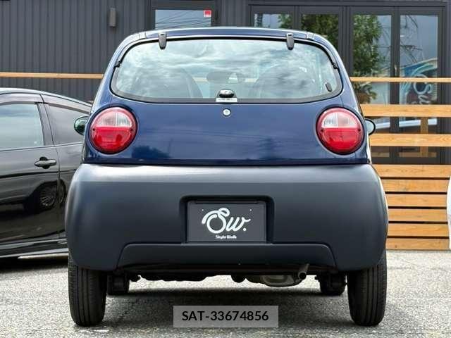 Suzuki TWIN 2004-11 8369508-4