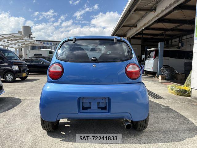 Suzuki TWIN 2003-02 8832219-8