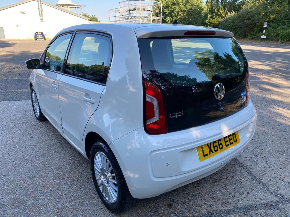 VolksWagen UP! 2016-09 1133021-8