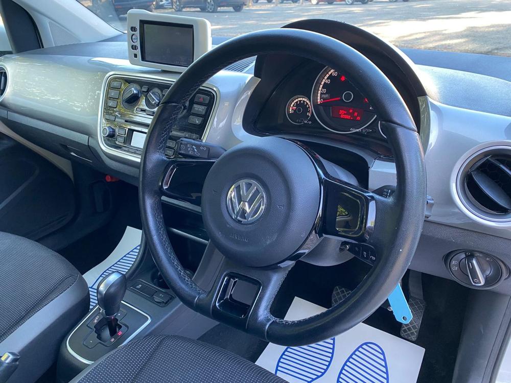 VolksWagen UP! 2016-09 1133021-19