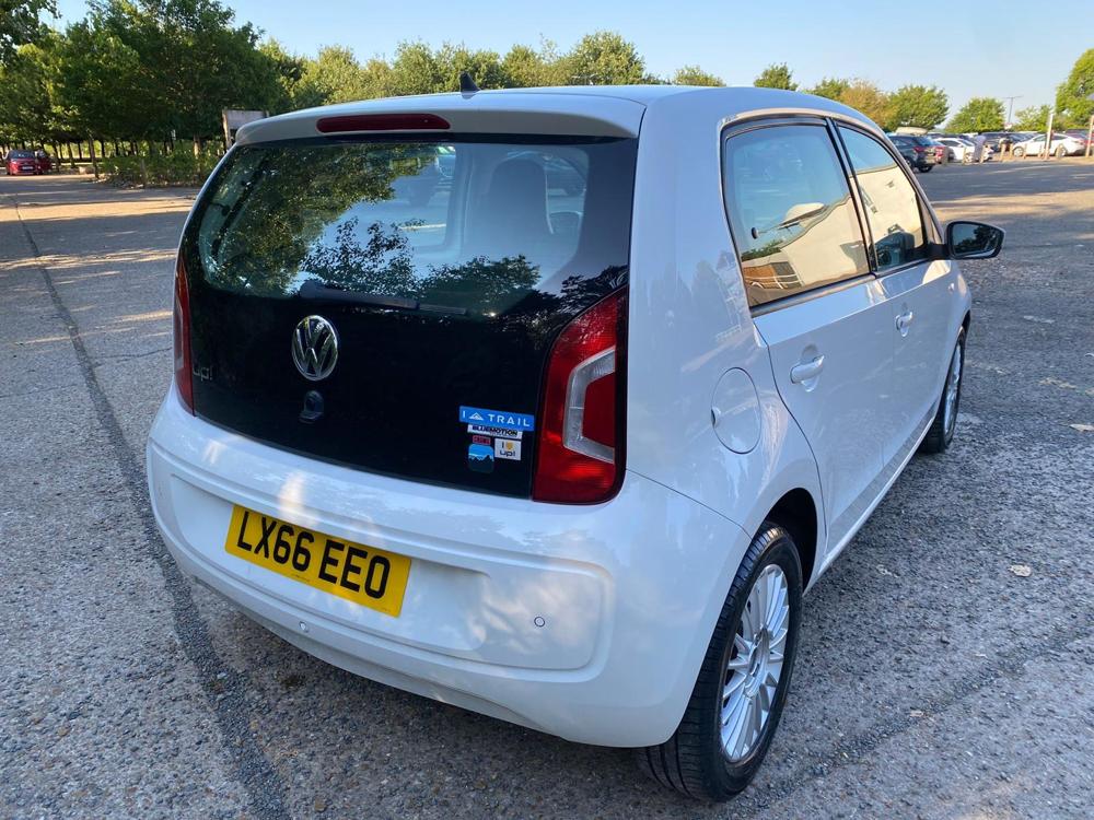 VolksWagen UP! 2016-09 1133021-5