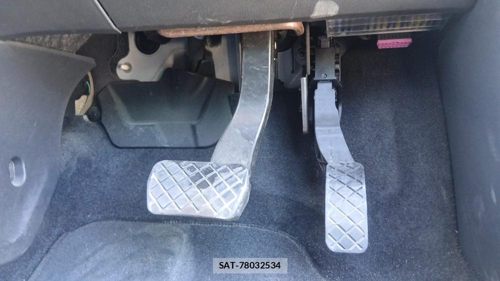 VolksWagen UP! 2013-03 7749325-18