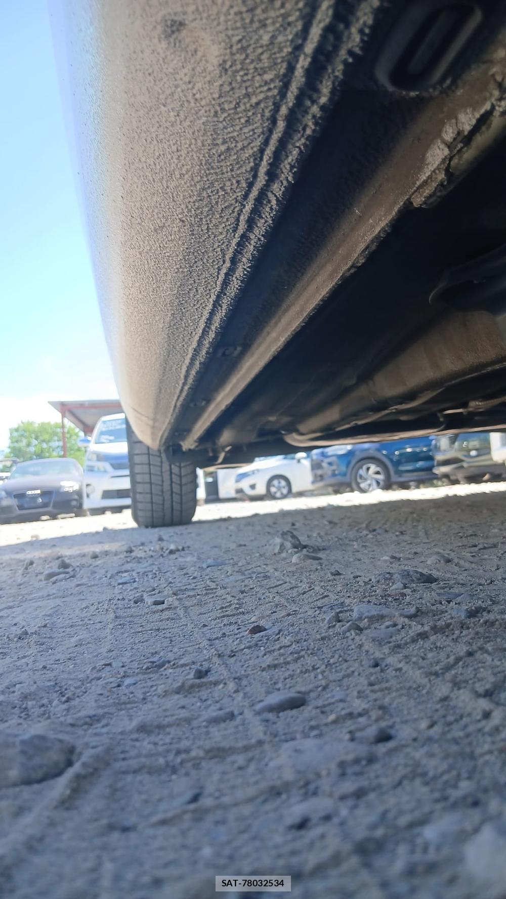 VolksWagen UP! 2013-03 7749325-34