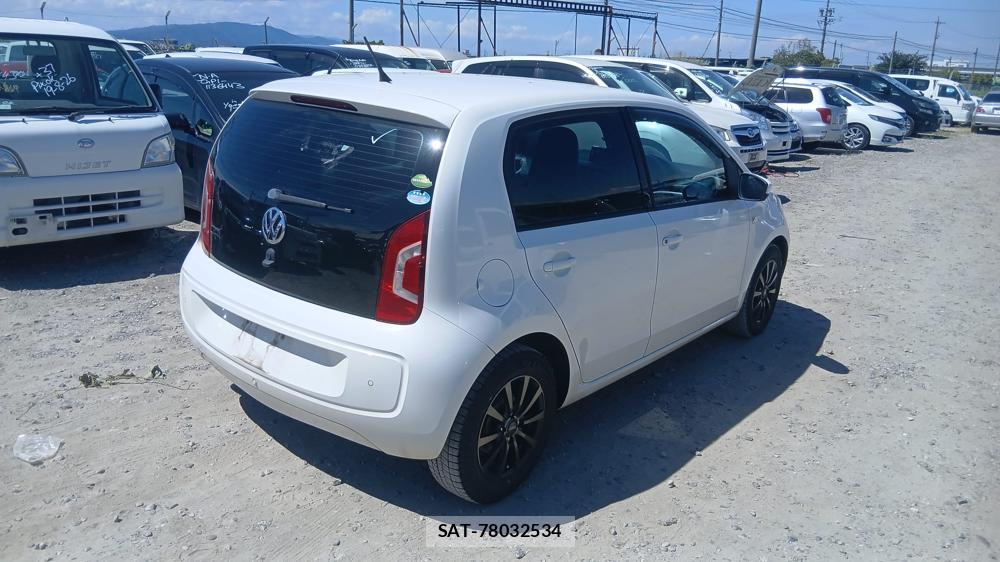 VolksWagen UP! 2013-03 7749325-4