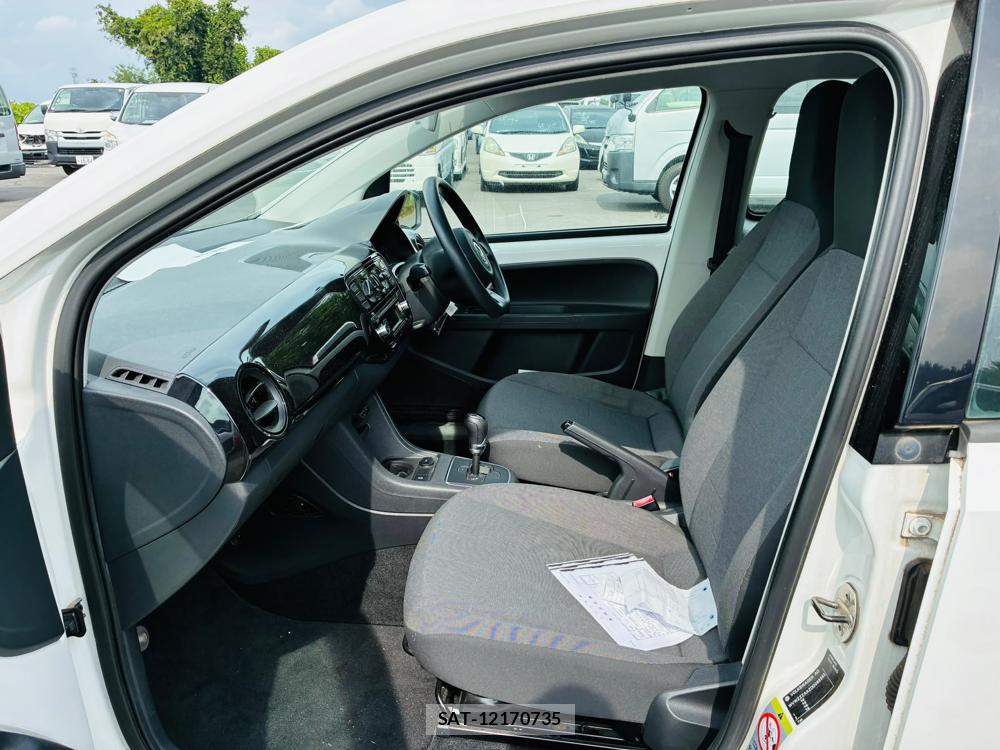 VolksWagen UP! 2013-03 8469919-10