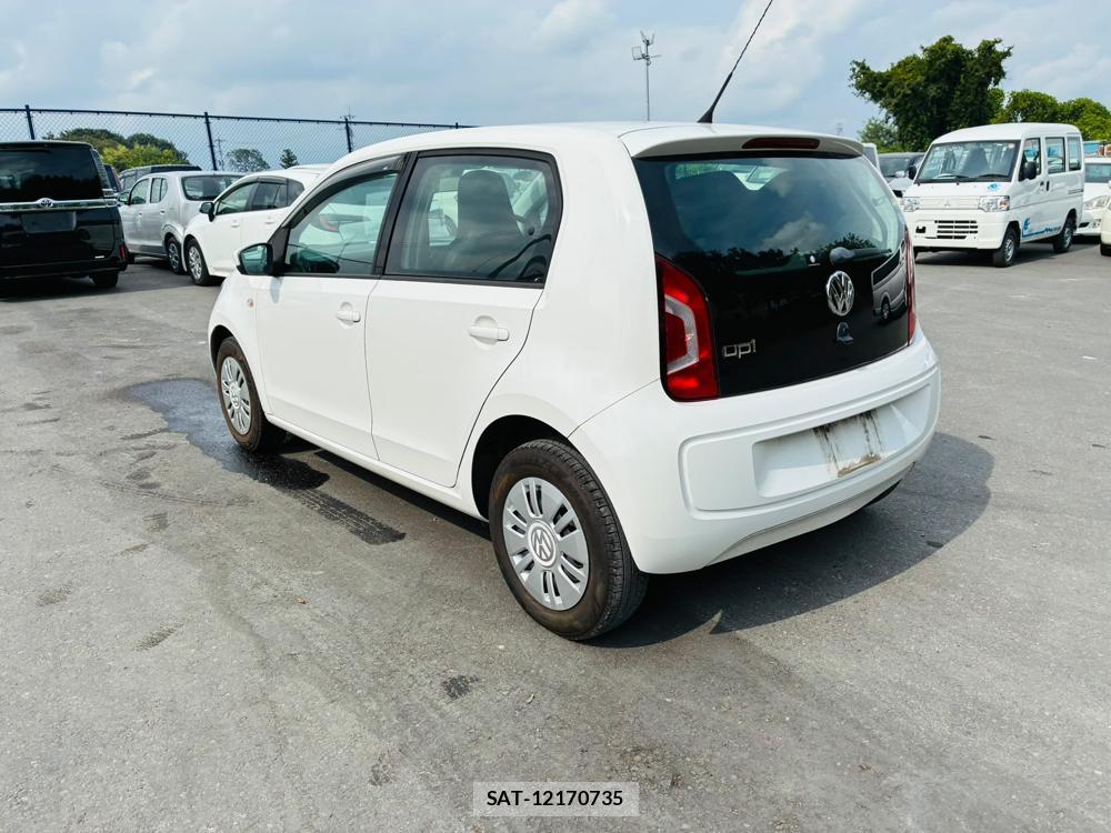 VolksWagen UP! 2013-03 8469919-2