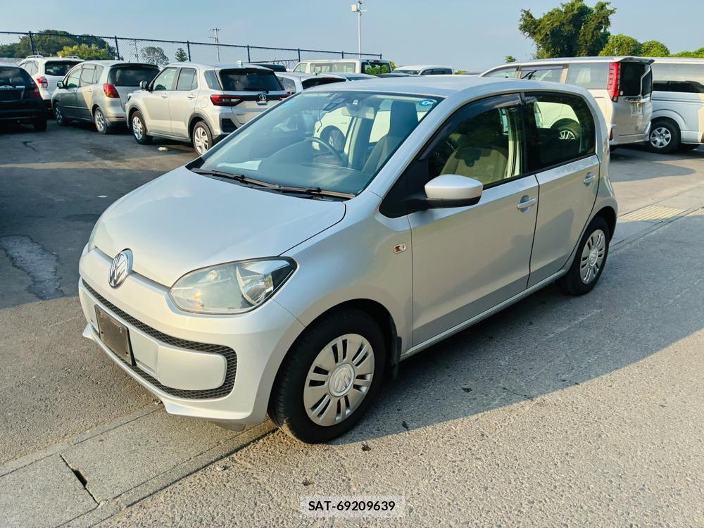 VolksWagen UP! 2014-03 8329541-0