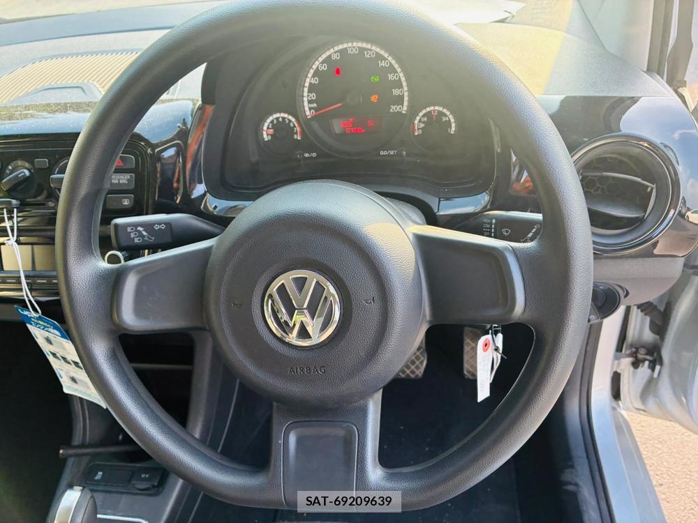 VolksWagen UP! 2014-03 8329541-14