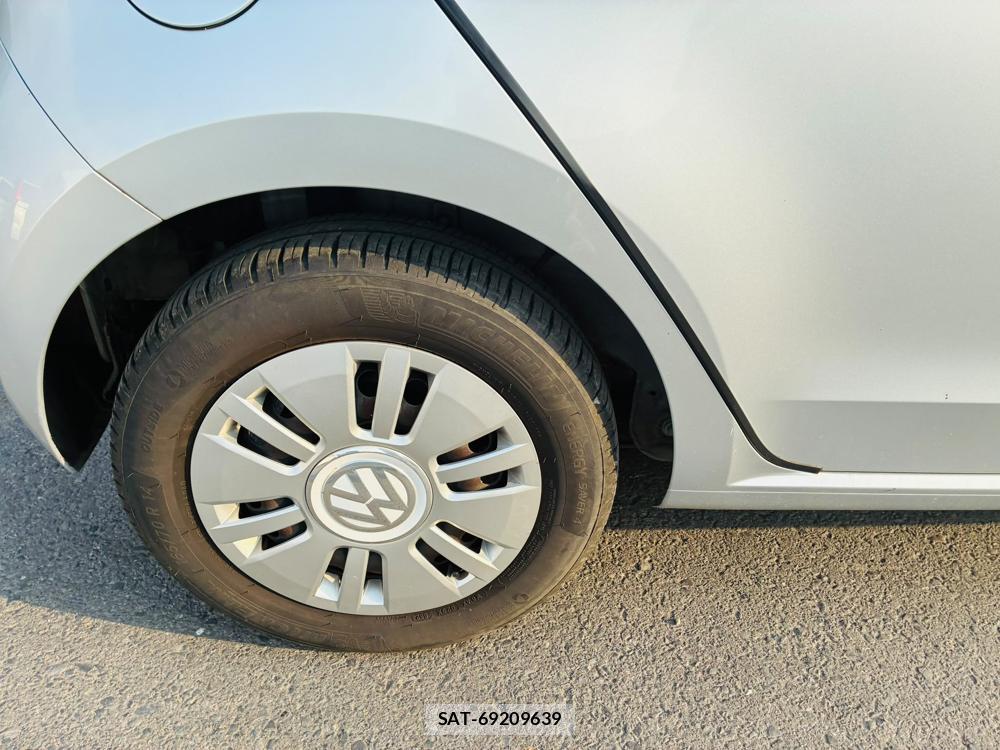 VolksWagen UP! 2014-03 8329541-27