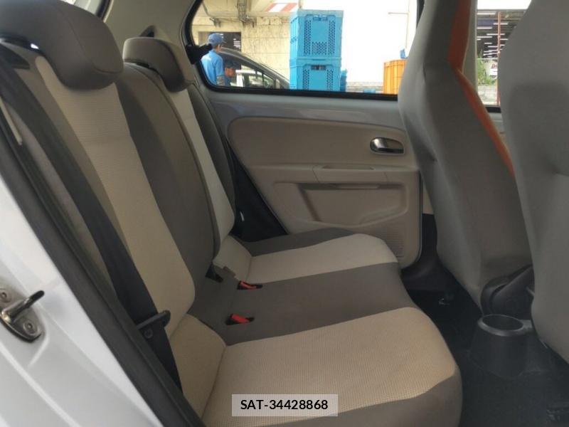 VolksWagen UP! 2013-05 7283201-5