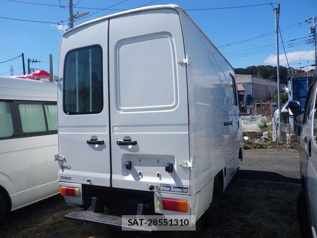 Toyota PORTE 2002-02 7252657-1